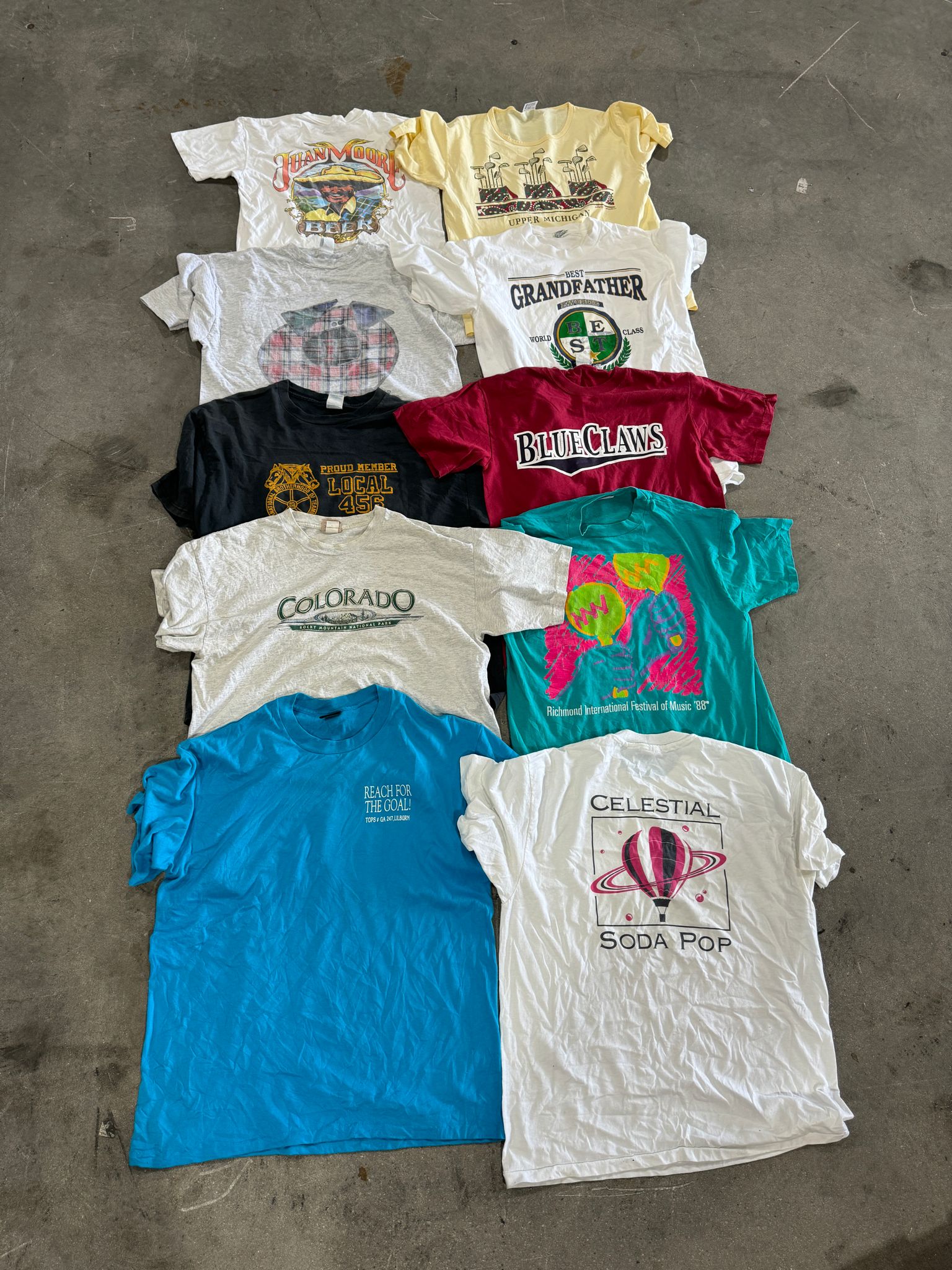 Vintage Graphic Single Stitch T-Shirts 45KG Bale