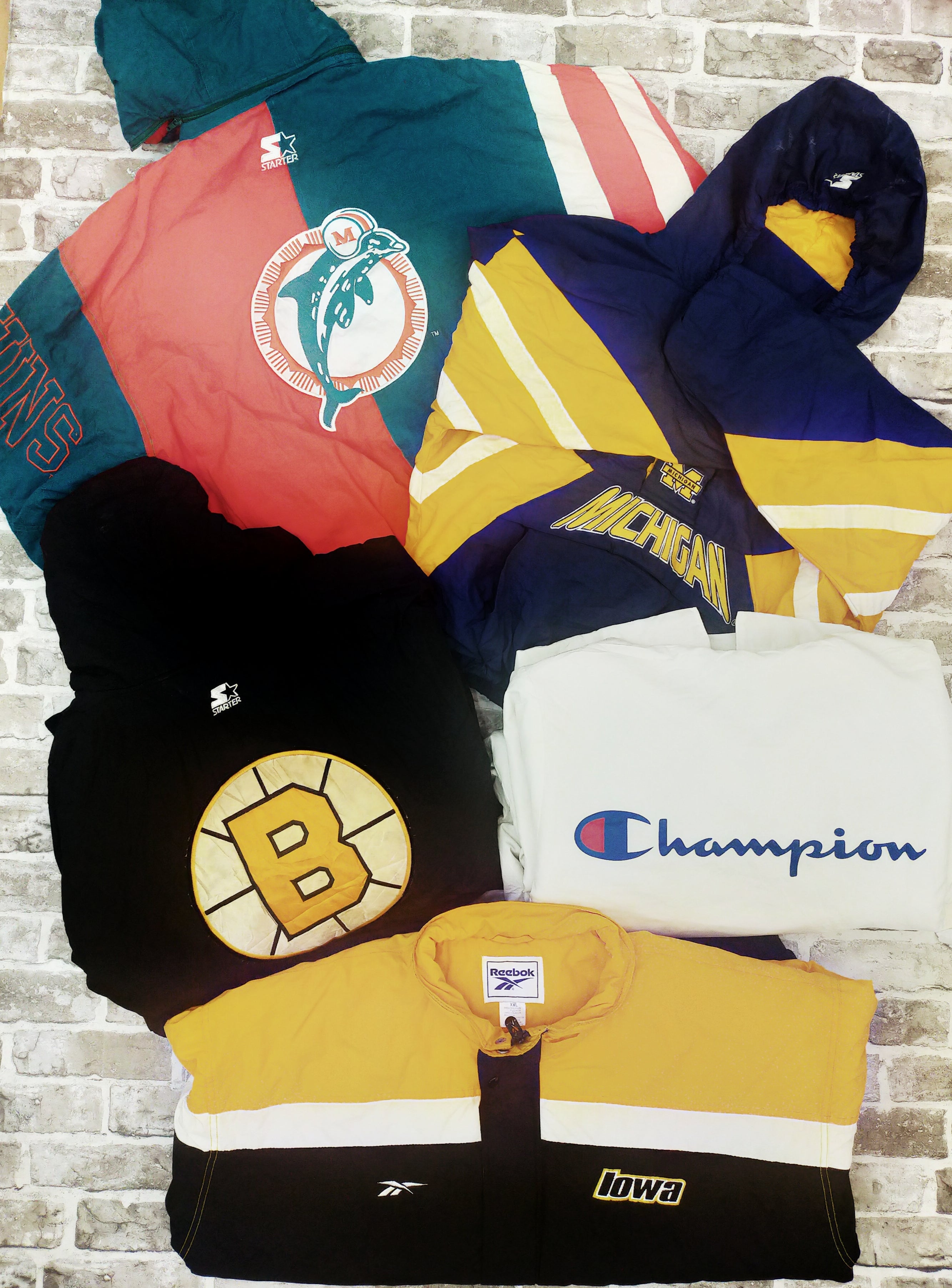 Vintage Branded Puffa Sports Jackets